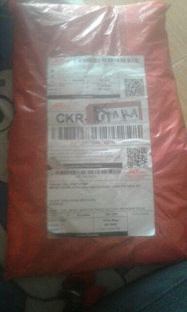 Kaos Cap Orang Tua Duduk Melingkar Gelas Berputar Bahagia Bersama Orang Tua Sablon Pu