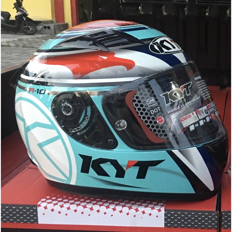 kyt R10 Aquamarine