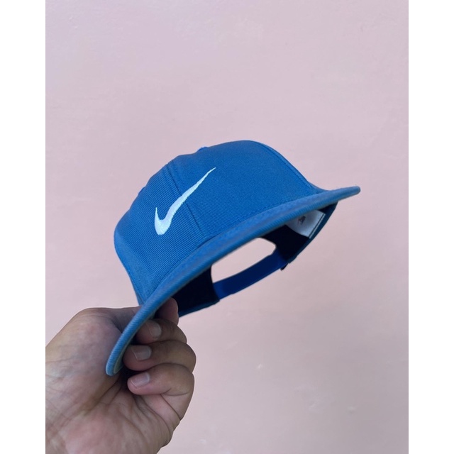 topi nike vintage biru