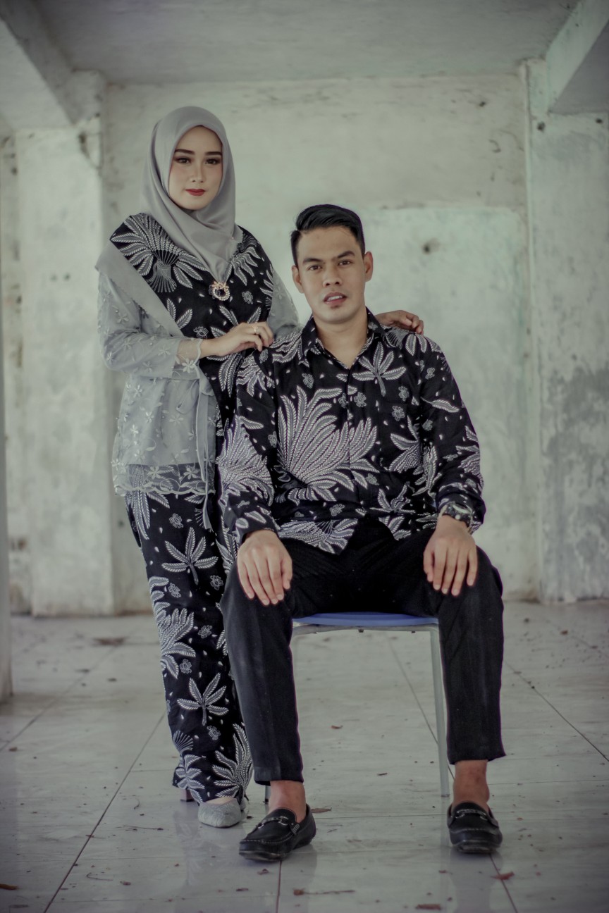 Maura Couple - Sania Ruffle Batik Couple Ori Ndoro Jowi Dnt Garansi Termurah Shopee - Batik Kebaya 4