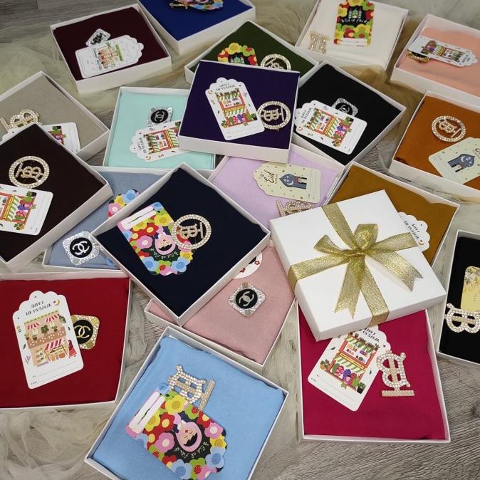 

PARCEL LEBARAN HIJAB BOX EKSKLUSIF dan MURAH