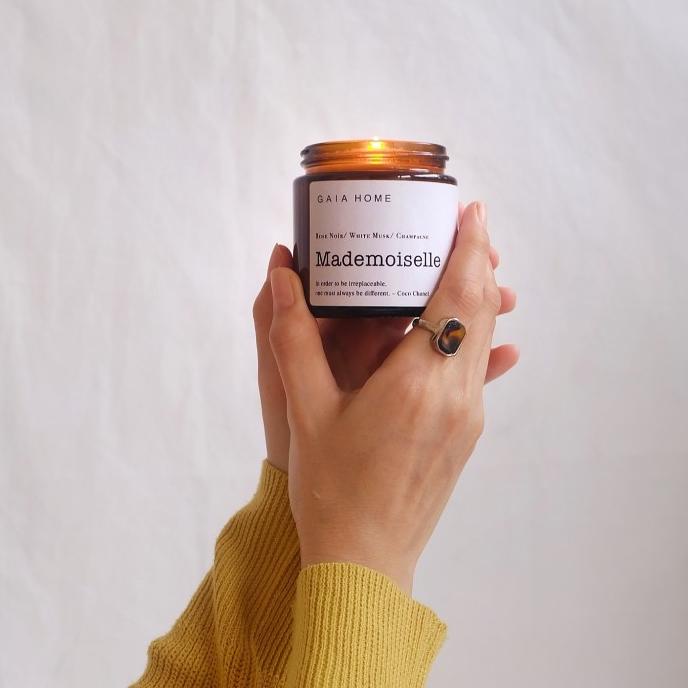 Premium Soy Scented Candle Mademoiselle|Rose Noir/White Musk/Champagne Lc