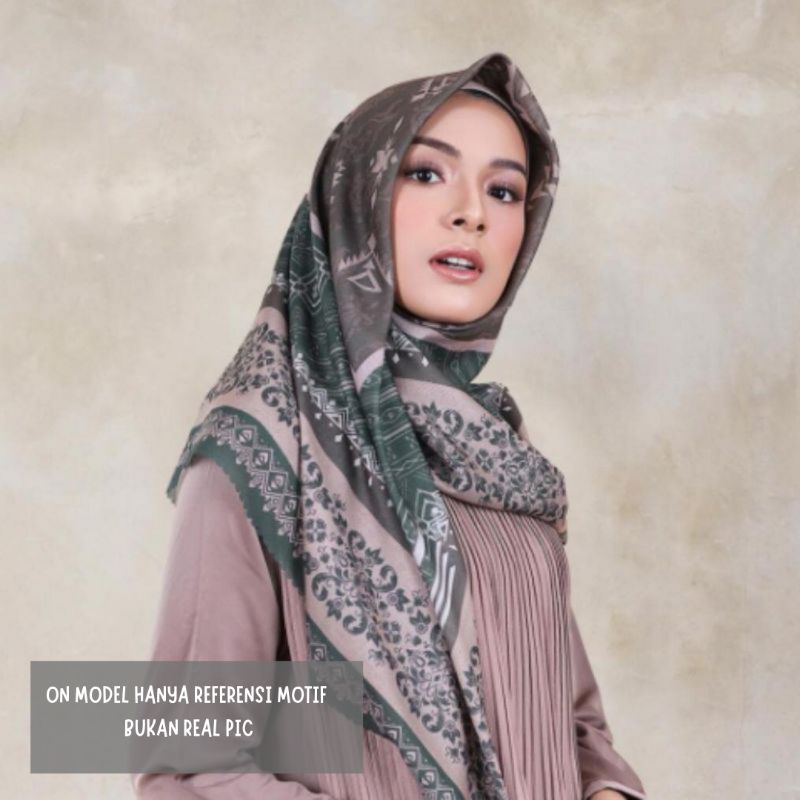 KERUDUNG VOAL SEGI EMPAT BATIK SERIES