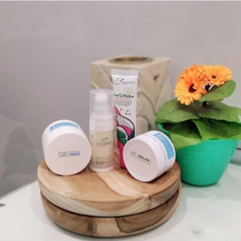 PAKET SUPER GLOWING NAAVAGREEN - NAAVAGREEN PENCERAH WAJAH - FREE KONSULTASI DOKTER - ORIGINAL