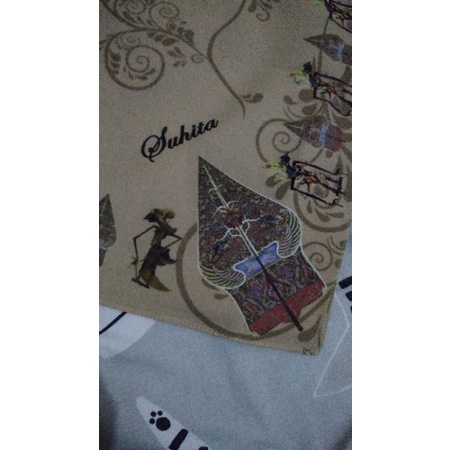 PRELOVED LIKE NEW Hijab Kerudung Jilbab Segiempat Suhita Versi 1 by Ning Khilma Anis