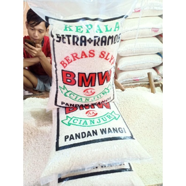 

BERAS PANDAN WANGI BMW per 5 kg kak