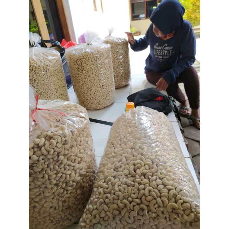 

promo kacang mete mentah 10 kg