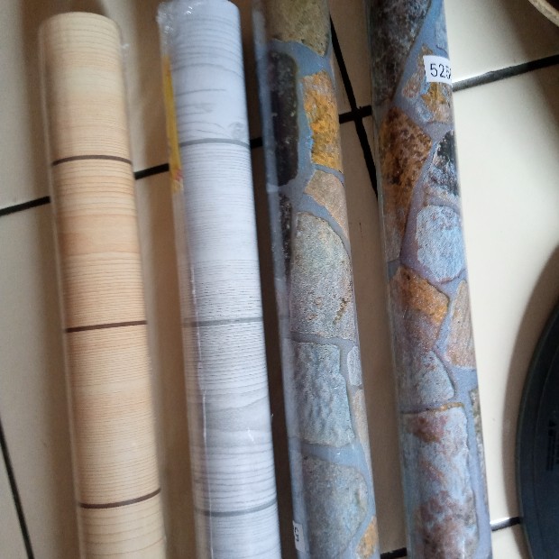 Wallpaper Dinding Kayu Kuning