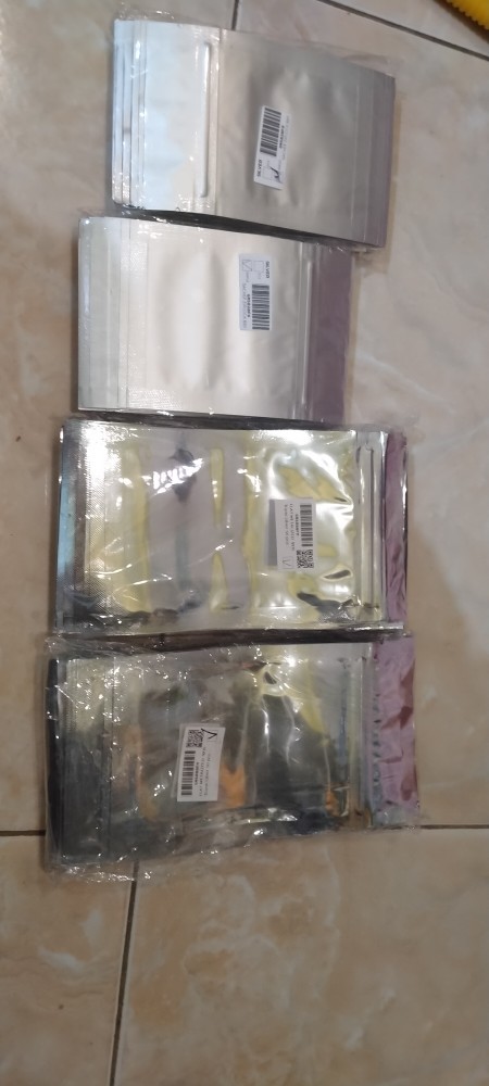 Plastik Klip Metalized Silver 9cm X 15cm Kemasan Plastik Flat Bottom Ziplock [isi 10pcs ]