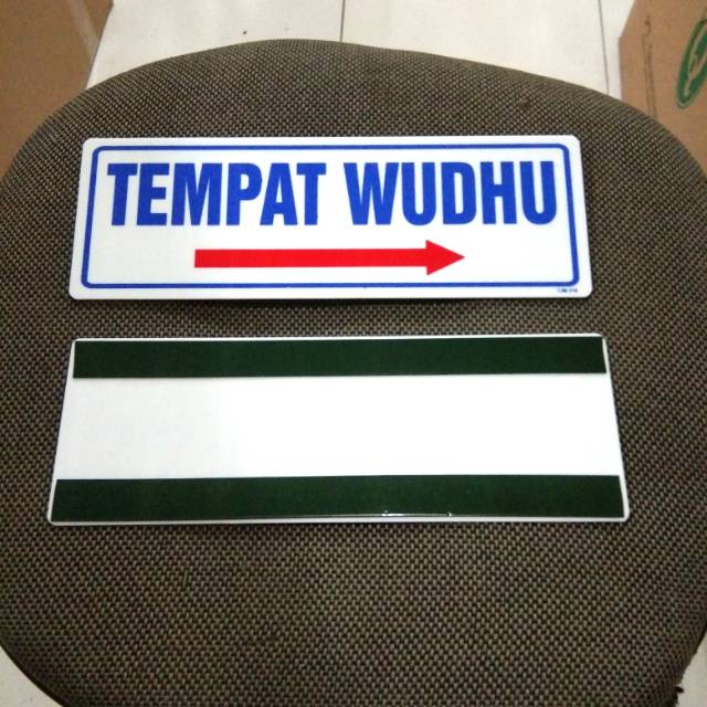 

Acrylic perlengkapan musholla 10x29cm