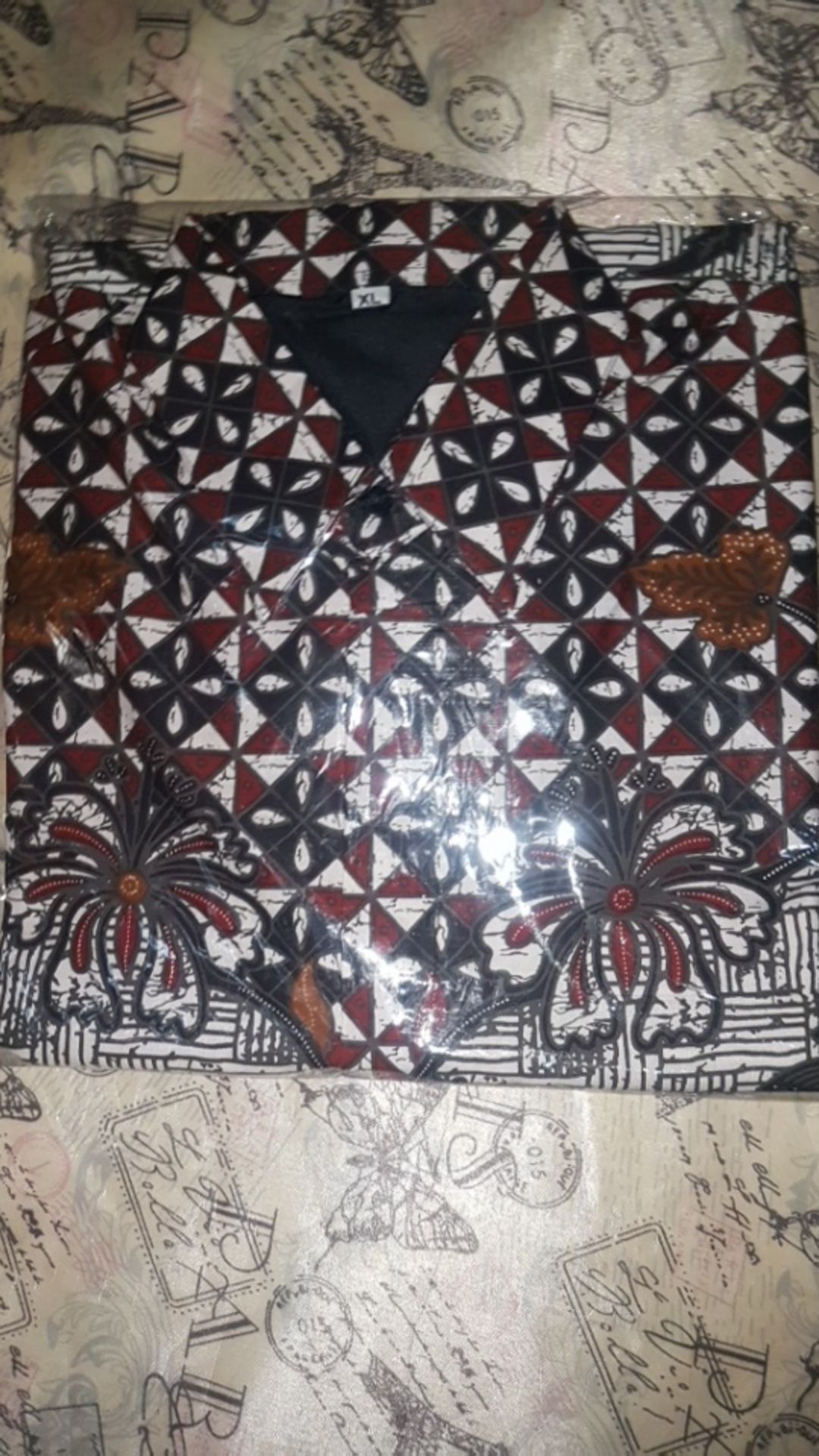 Batik Solo Halus Kemeja Lengan Panjang Batik Motif Peksi