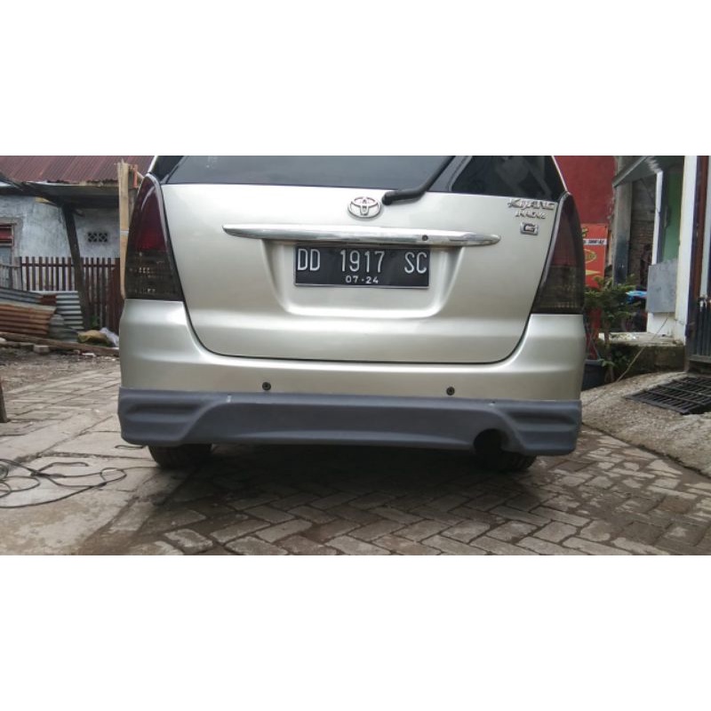 bodykit innova 2005/2012