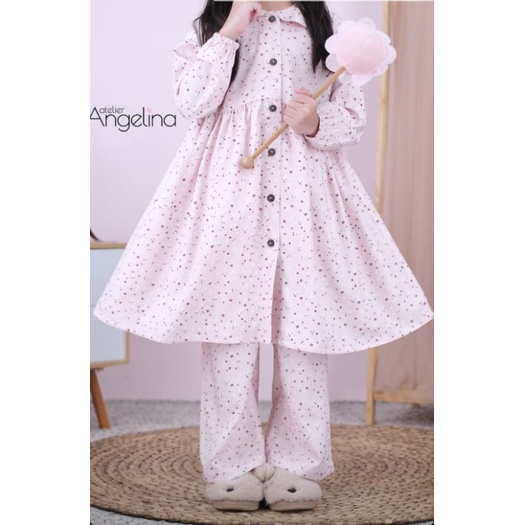 Little Zahra Brunera Soft Pink by Atelier Angelina _ Baju Pink _ Baju setelan pink