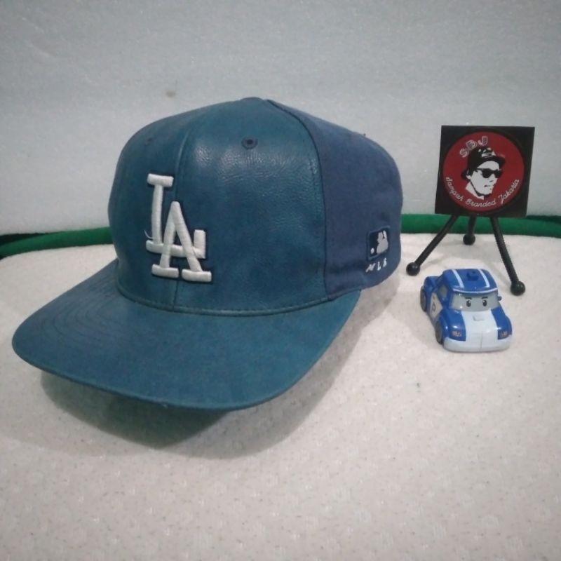 Topi snapback MLB kulit second original