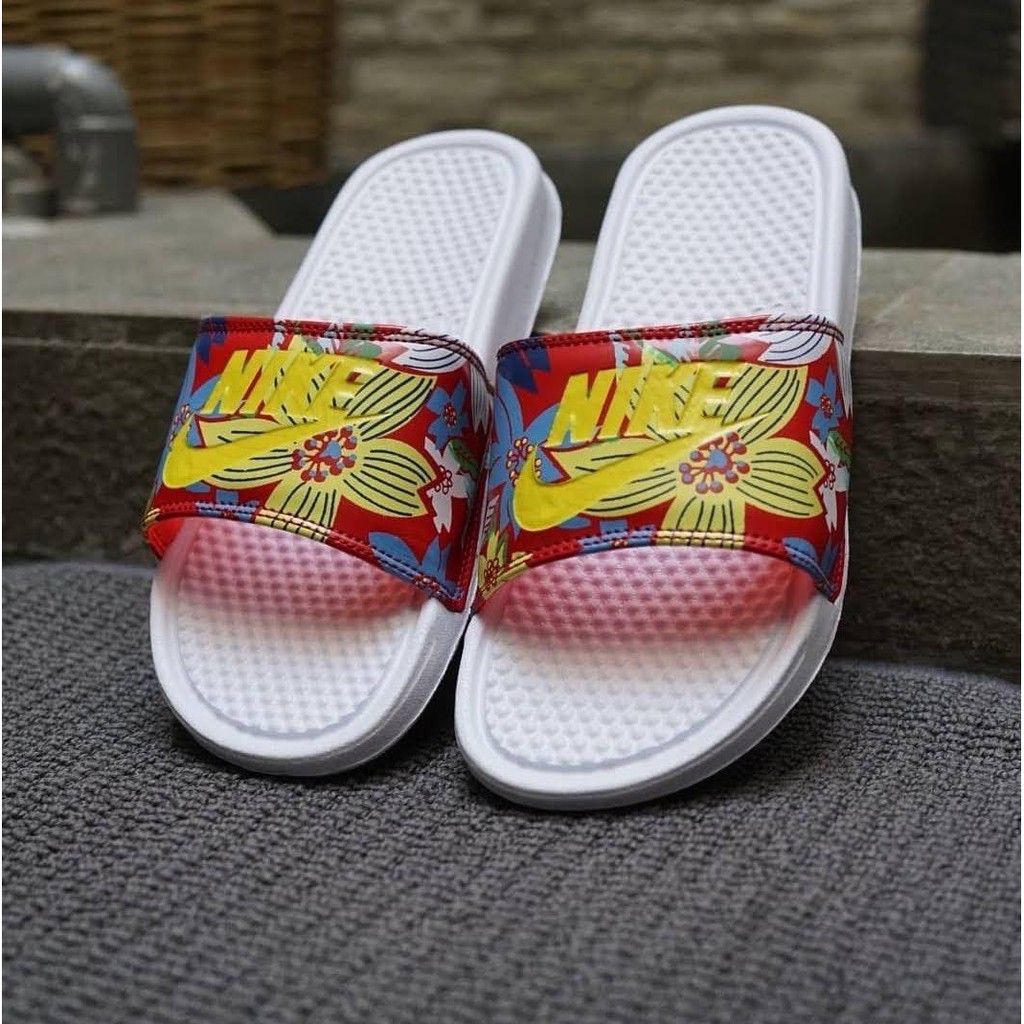 OBRAL..!! Sandal slip on wanita / pria motif bunga aloha pack white