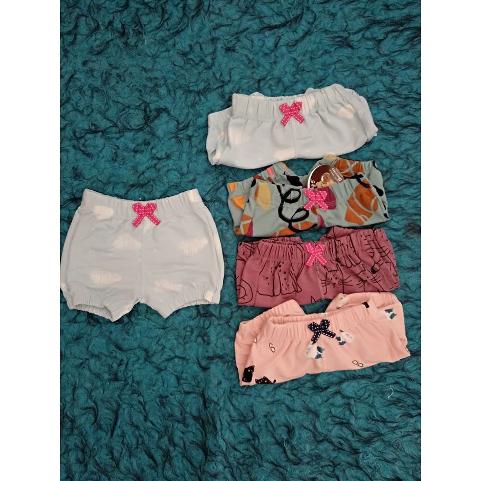 Celana Pendek Bayi Perempuan