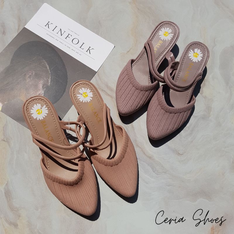 [RESTOCK] Sendal Hak Jelly Tali Dua Wanita Balance Import Karet Rajut Heels Empuk