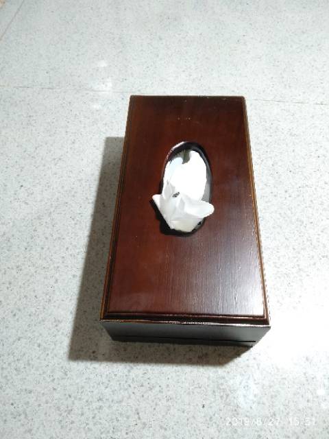 Walnut Tissue Box / Kotak Tisu Kayu / Tempat Tissue / Tissue Box Kayu