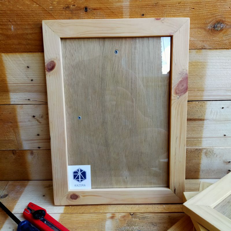 figura/pigura kayu/bingkai foto/bingkai kayu/bingkai foto jati belanda/frame foto ukuran A4