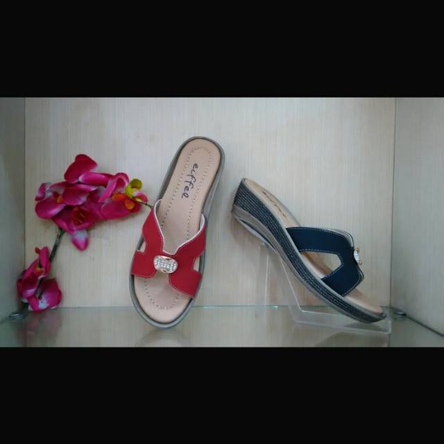 Sandal Wanita Eiffel mc 02
Merah, Hitam