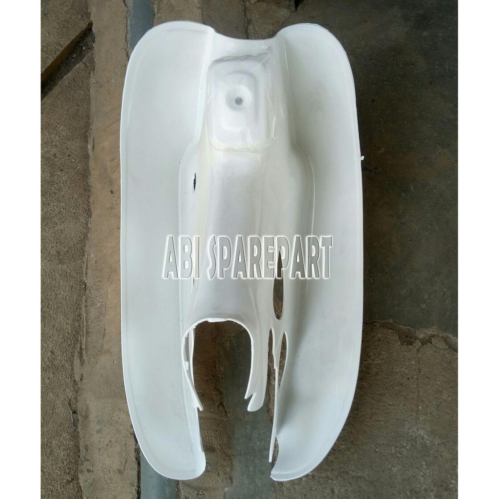 KAP SAYAP DEPAN HONDA ASTREA PRIMA WARNA PUTIH