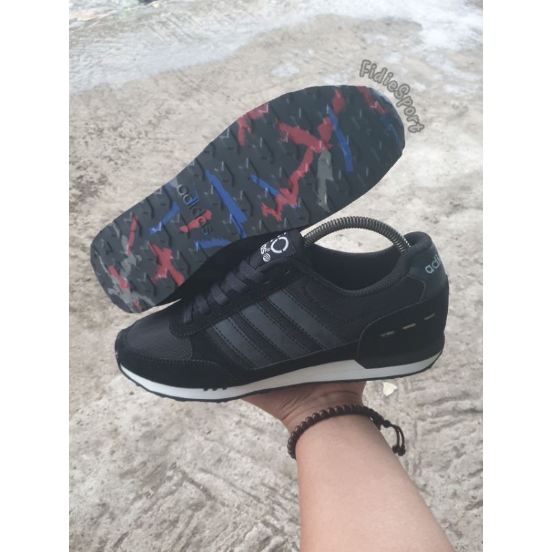 SEPATU ADIDAS NEO CITY RACER ALL BLACK / SEPATU ADIDAS NEO FULL BLACK / SEPATU ADIDAS FULL BLACK