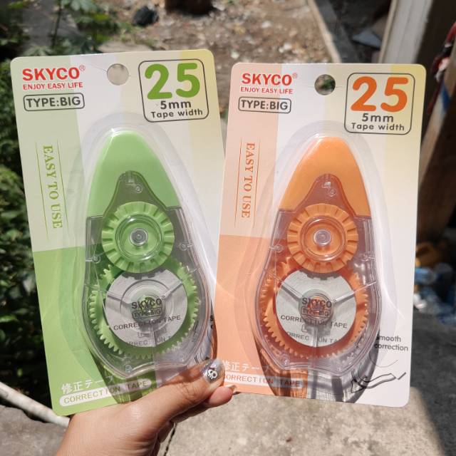 

Tipex Kertas Besar 25 meter Skyco BEST PRODUCT!!