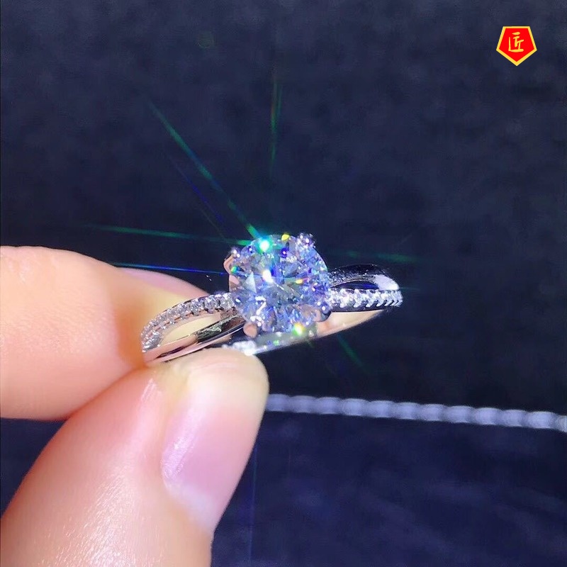 [Ready Stock]Temperament Four-Claw Cross Ring 2 Karat Moissanite