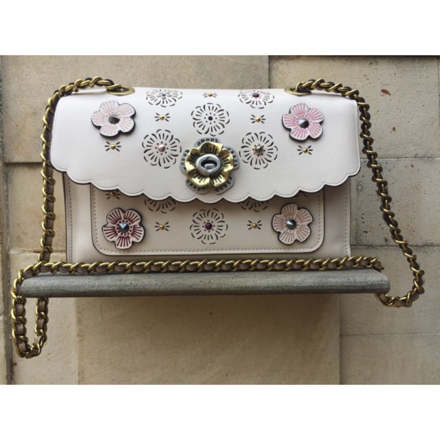 Orderan MAHARANI Coach flower cut tea rose white