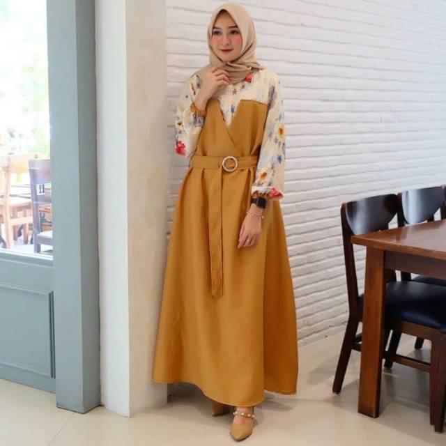 Lady dress