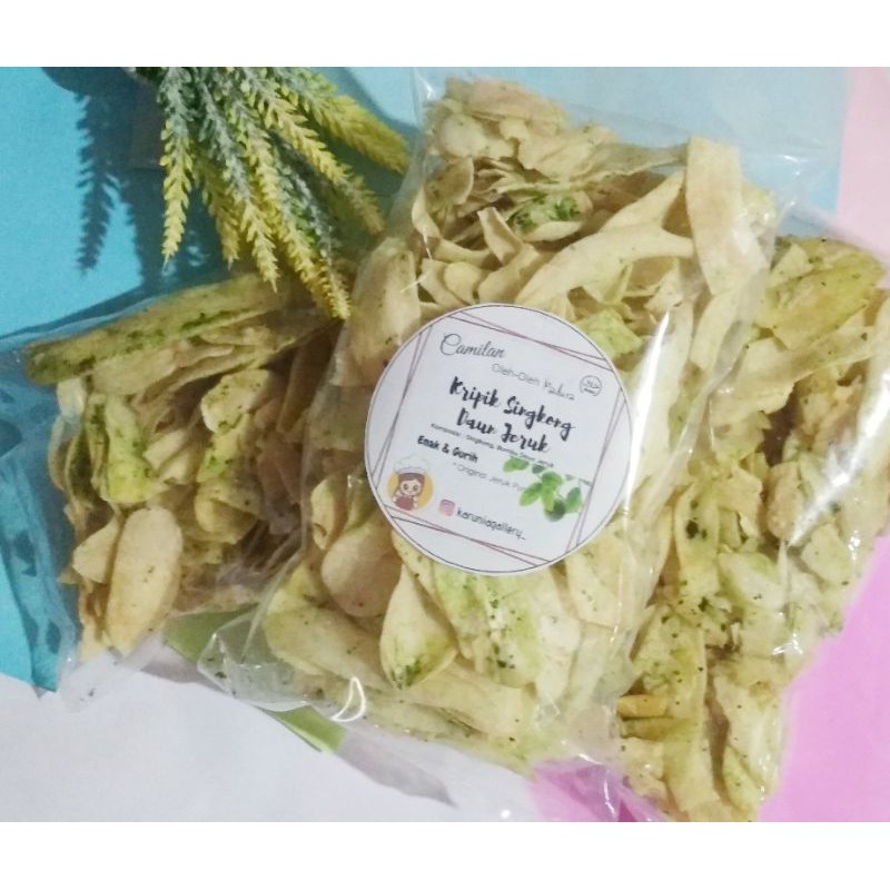 

Kripik Singkong Bumbu Jeruk // Keripik Singkong jeruk