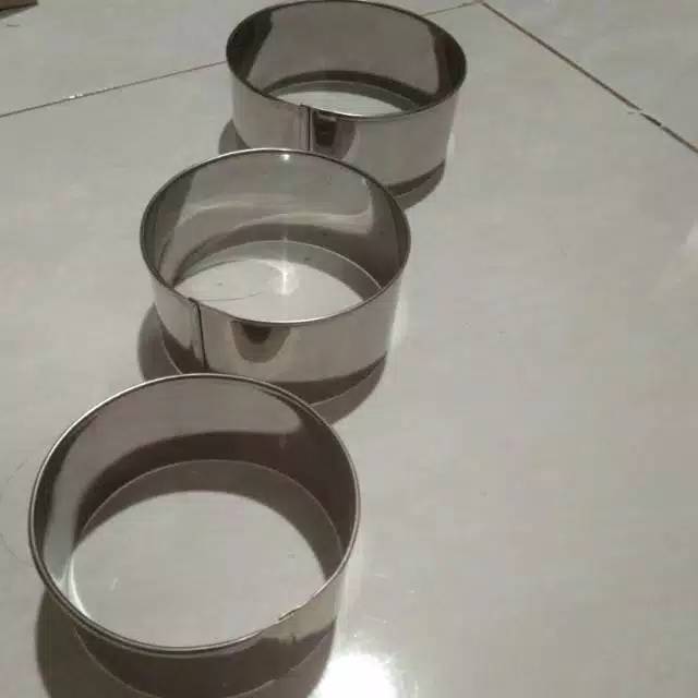 

1 LUSIN RING CUTTER 10x3 Cm HARAGA 70000