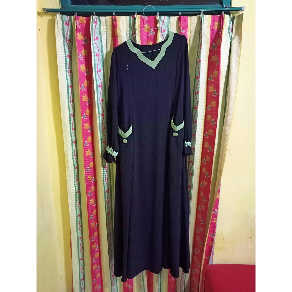 PRELOVED Set Abaya HAFSHOH Ceremai