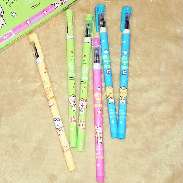 

Pulpen gel hello