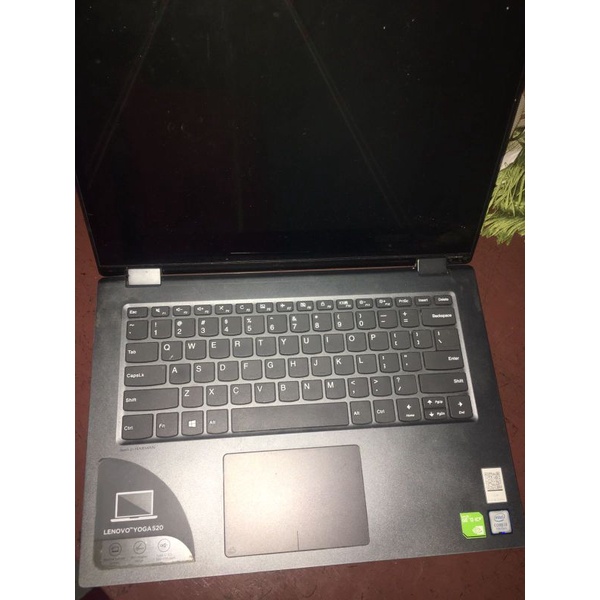 LAPTOP LENOVO YOGA 520