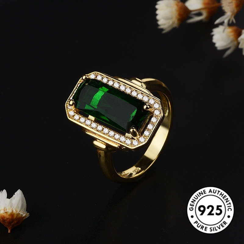 Cincin Lapis Silver 925 Dengan Emerald Untuk Wanita