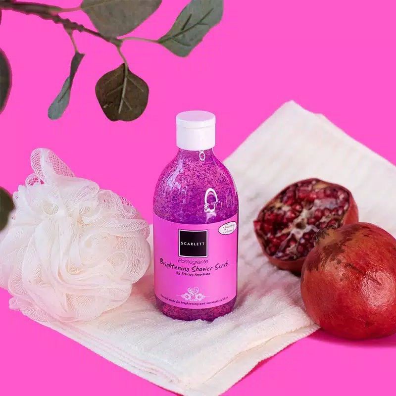 SCARLETT SHOWER SCRUB POMEGRANATE
