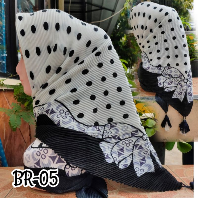 SEGIEMPAT PLISKET MOTIF JAMBUL BRANDED / JILBAB SEGIEMPAT PLISKET / SEGIEMPAT PLISKET / SEGIEMPAT VOAL / JILBAB JAMBUL-BR-05