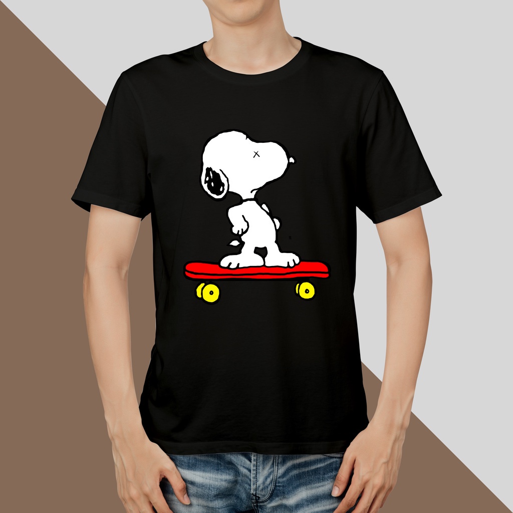 Kaos Distro Snoopy Kaws Black Skateboard M Uniqlo T-shirt Premium Kualitas Super High Quality Black 