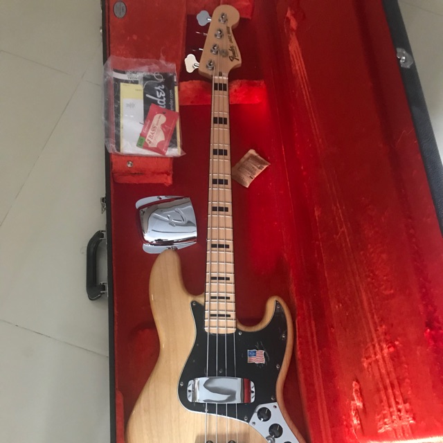 Fender jazz bass american vintage reissue AVRI 75