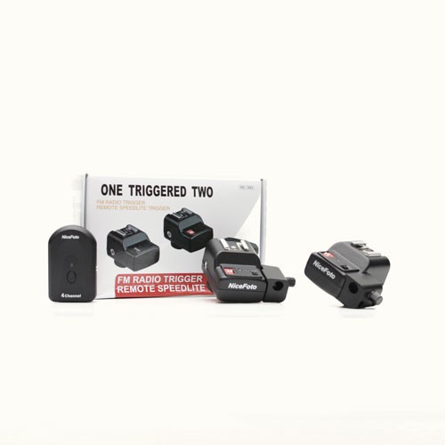 Wireless Trigger PT-04NE For Universal Flash (Canon/Nikon)