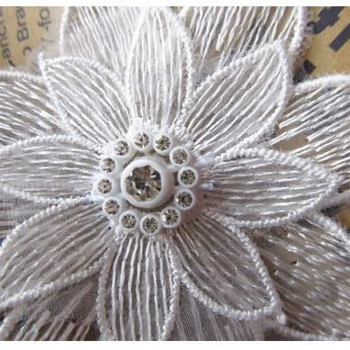 Lace Patch - White Flower Beading #33 (5pcs)