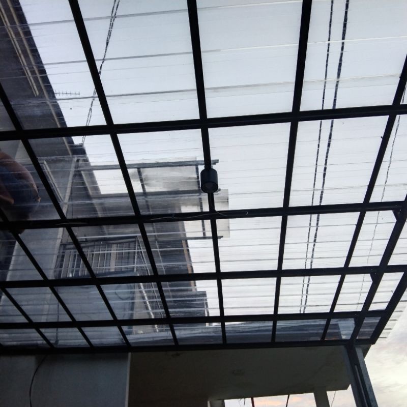 kanopi rangka atap baja ringan spandek transparan kuat dan kokoh