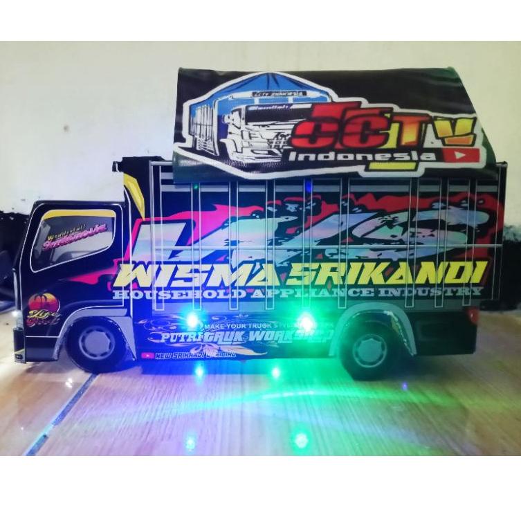 Terlaris.. Miniatur Truk Oleng Kayu Wisma Srikandi murah full oleng