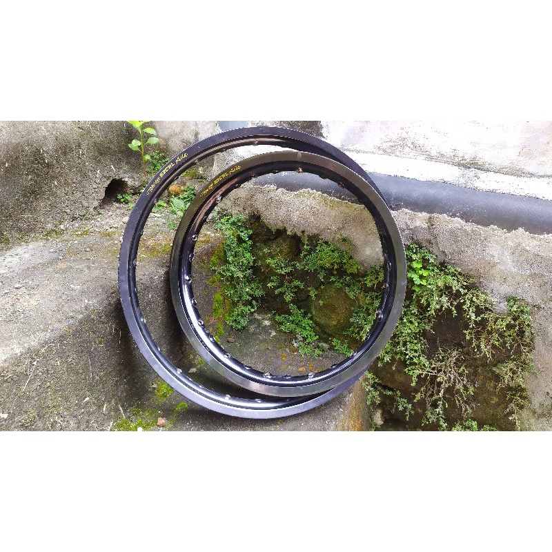 Velg  takasago excel asia  ring 16 19