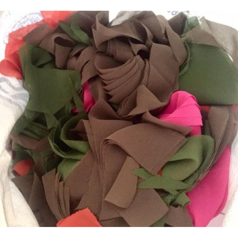 Isi Samsak Kain Perca