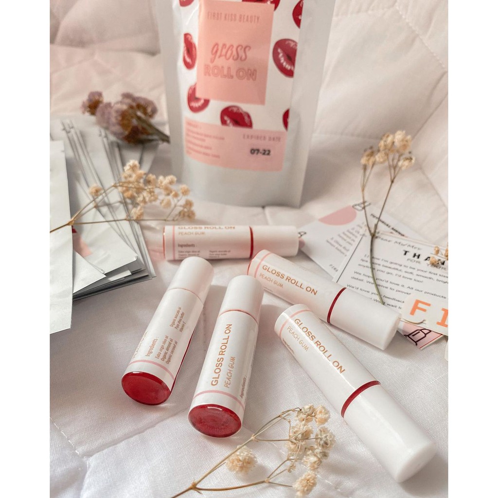 FIRST KISS BEAUTY LIPGLOSS, ROLL ON LIPGLOSS PEACHGUM, GLOSS ROLL ON, LIPGLOSS ROLL ON FIRST KISS