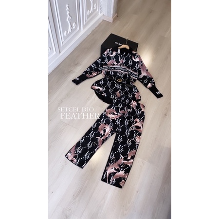 SETCEL DIO ( kemeja + kulot )-Dio Feather black