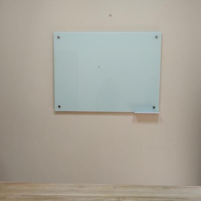 

papan tulis kaca 80x45 magnetik