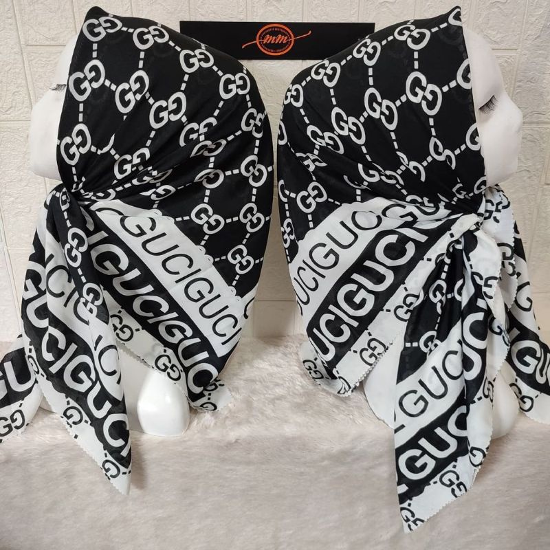 DENAY SEGIEMPAT MOTIF GUCCI HITAM /// HIJAB MURAH